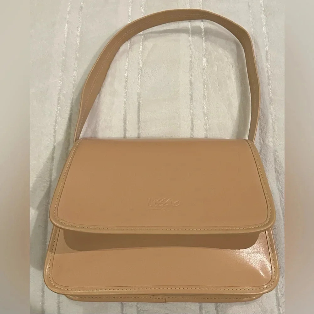 Massimo structured All leather shoulder bag in buttery tan medium size